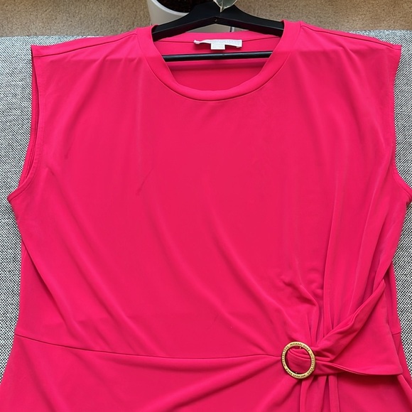 🌷Michael Kors Sleeveless Ring-Trim Top with Gold detailing, Size: XL - Picture 12 of 16